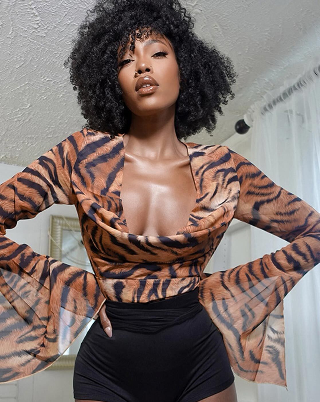 MOANA TIGER PRINT BLOUSE